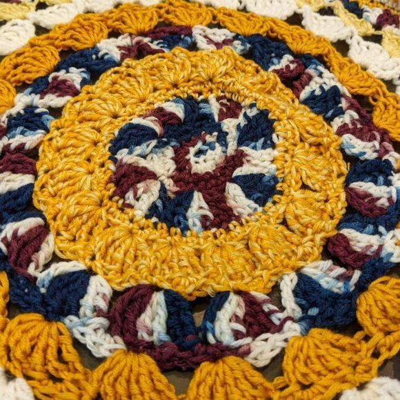 Handcrafted Crochet Blanket | Handmade Home Décor Tablecloth Table Cover - Picture 6 of 8